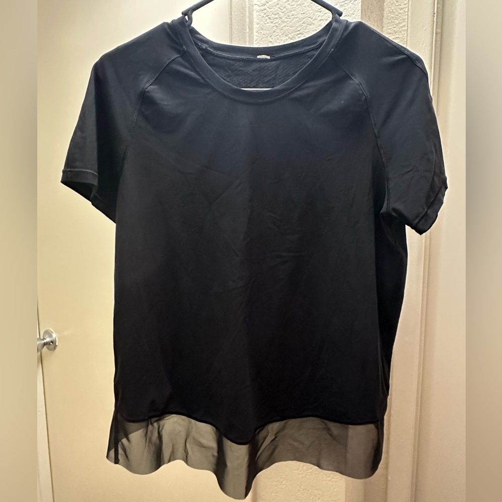 Women’s NWOT Lululemon Active Tee
